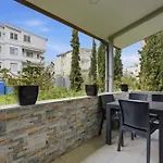 Daire Enles Garden -