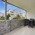 Daire Enles Garden - *