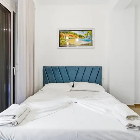 Daire Enles Garden -