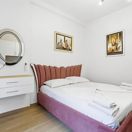 Daire Enles Garden -